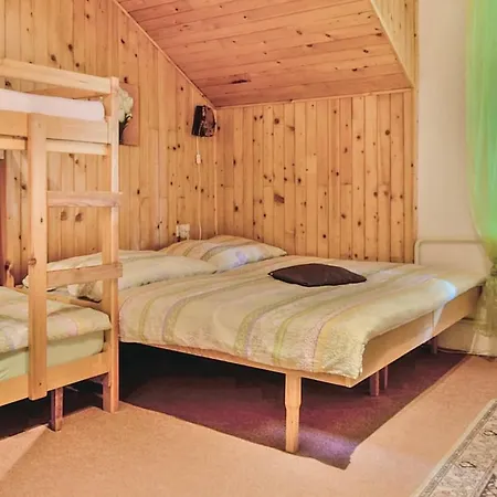 Four Bedroom Holiday In Cerny Dul