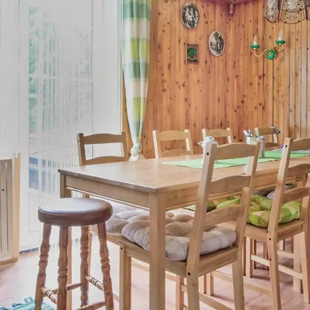 Four Bedroom Holiday In Cerny Dul * Cerna Hora