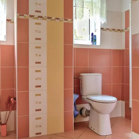 Four Bedroom Holiday In Cerny Dul Cerna Hora